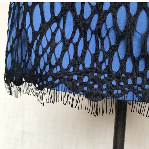 Robert Rodriguez Blue with black webbing overlay fringe hem size 4 small - Picture 2 of 7